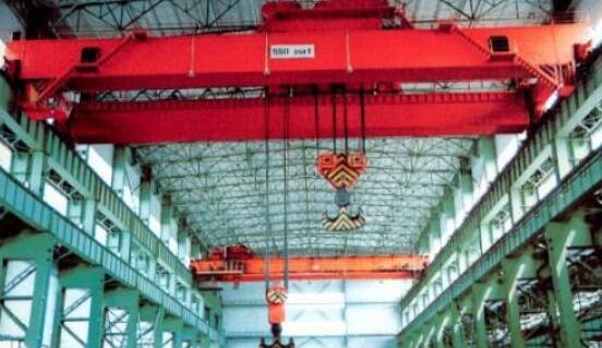 吊鉤橋式起重機