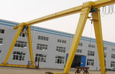 MH型電動(dòng)葫蘆門(mén)式起重機(jī)