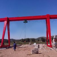 成都起重機(jī)廠家-洪雅縣龍門(mén)吊定做維修