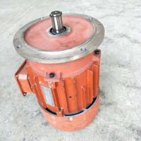 成都航吊龍門吊運行減速機電機