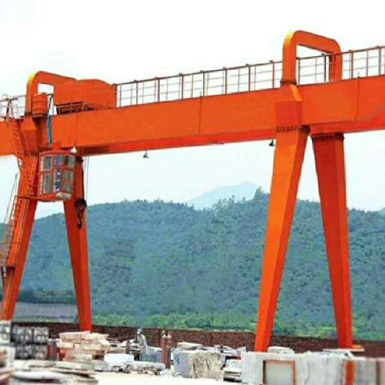 云南景谷縣門式起重機