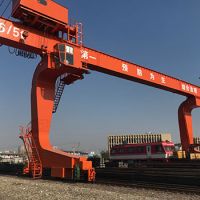 天津起重機-半門式起重機