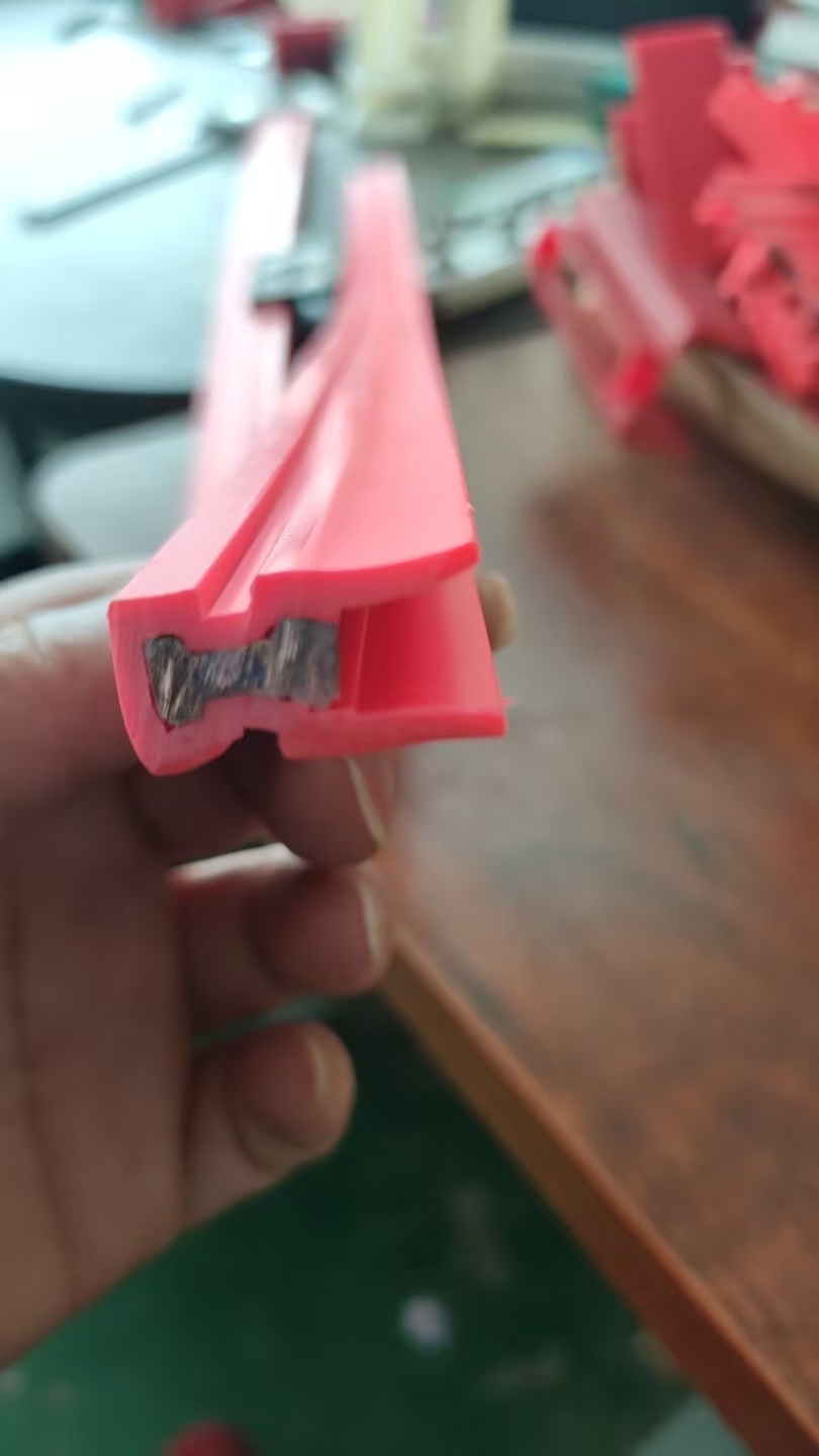 專業生產無接縫滑線